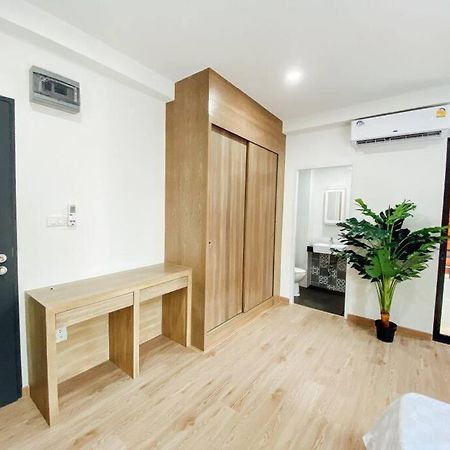 Gp House Apartment - Private Room Sukhumvit Bts Onnut Bangkok Zewnętrze zdjęcie